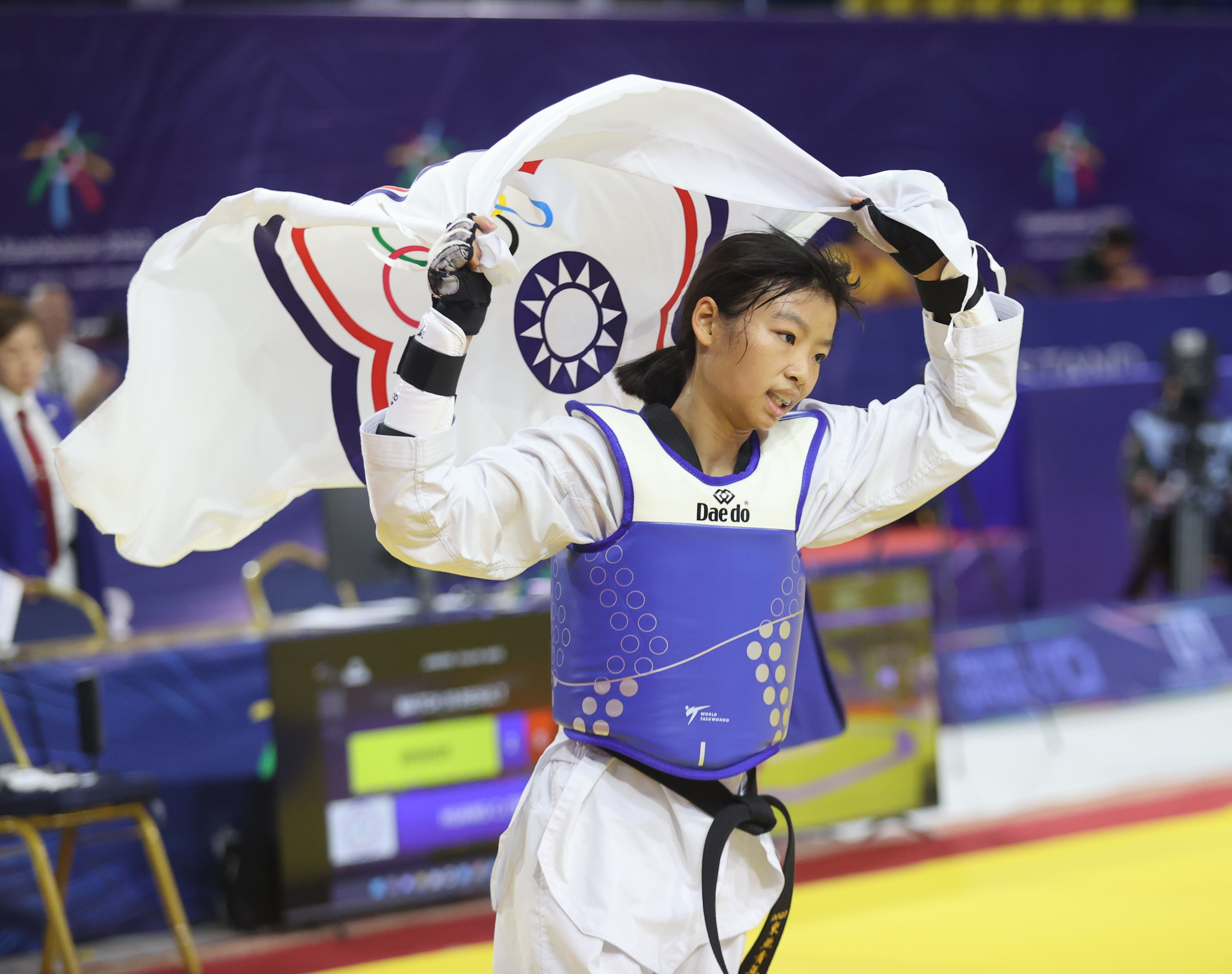 (圖)Huang Ching-yun won gold in the women’s -44kg class at the Ulaanbaatar 2023 East Asian Youth Games.